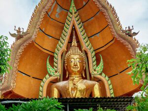Thailand buddha golden statue traditional monument